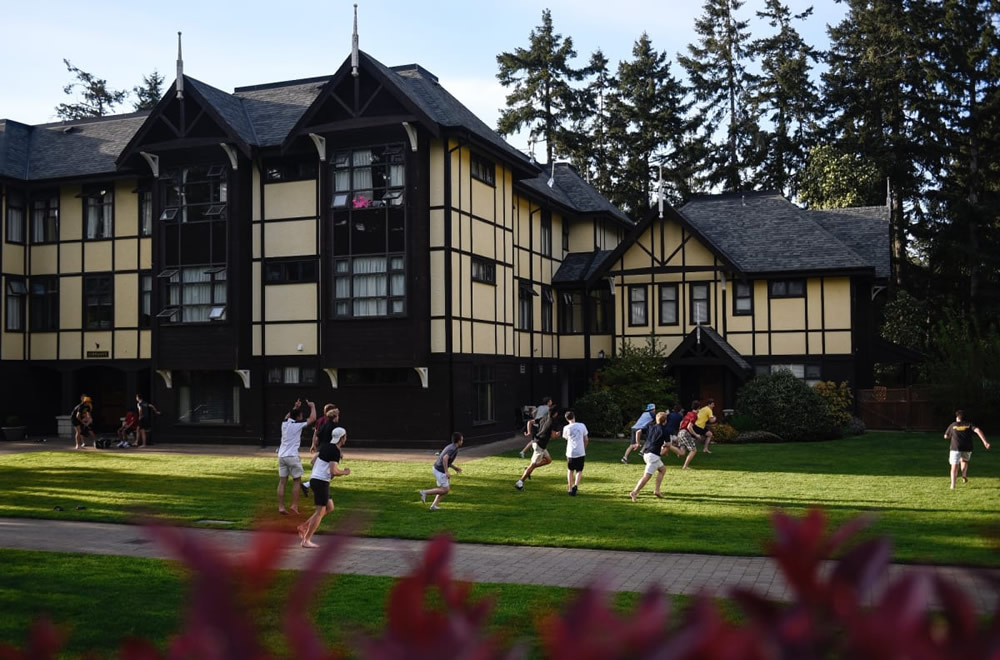 ショーニガン・レイク・スクール